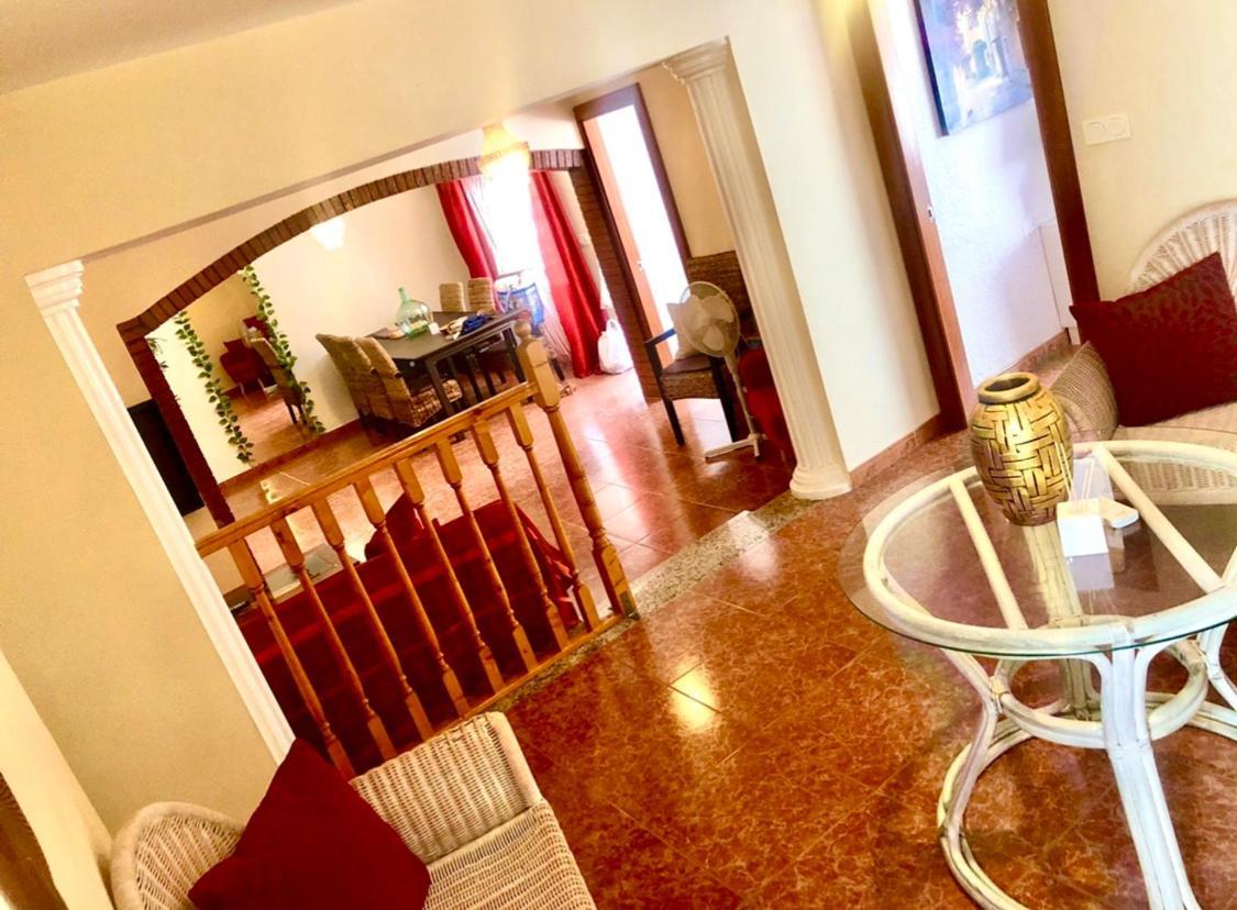Gran Casa Con Terraza A 3 Min Playa Con Wifi - Rodeada De Servicios 로쿠타스드마르 외부 사진